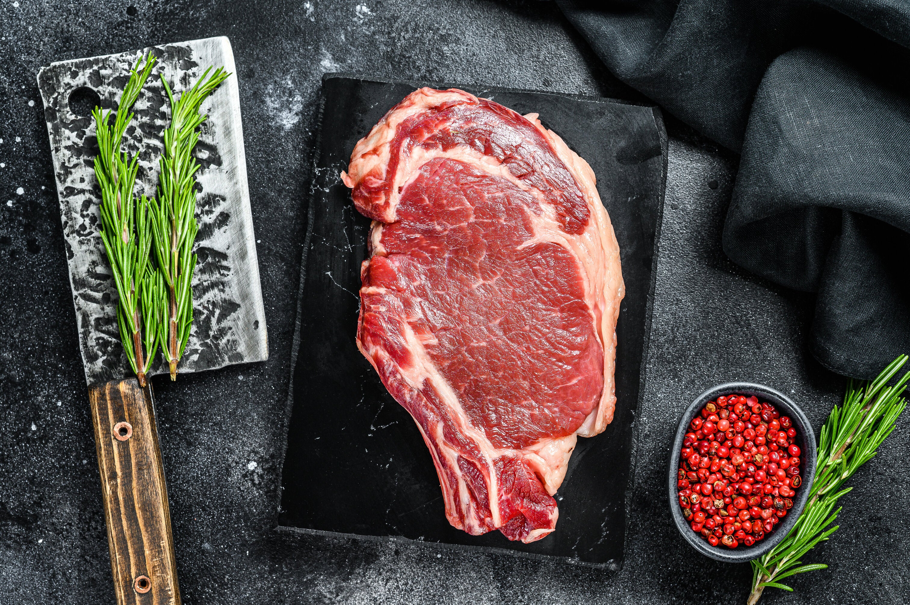Cowboy Steak 900g-1kg